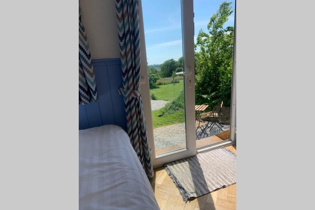 Apple Tree Hut Apartment Tenby Ngoại thất bức ảnh